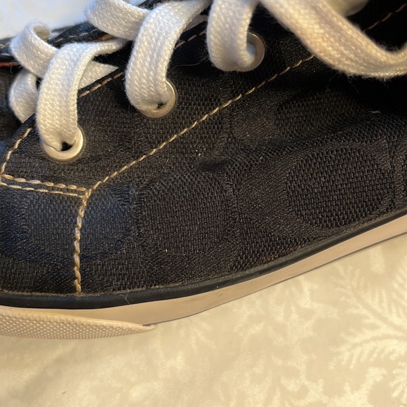 Coach high top / fold down animal print sneaker 6 1/2 - Picture 3 of 3